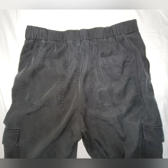 Banana Republic Cargo Type Soft Pants With Cinched Ankle Women's Size 4 - Picture 4 of 12